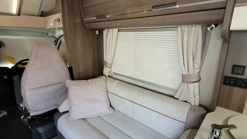 Iris – Elddis Encore Experience - 4 berth 