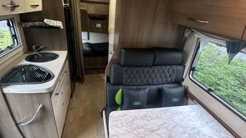 6 berth Ford Chausson C626 FLASH
