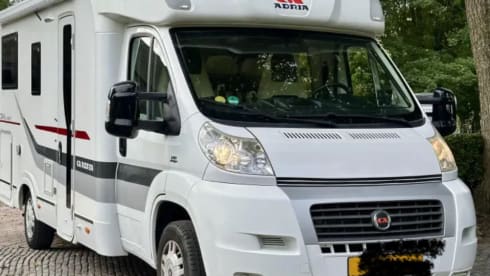 3p Adria Mobil semi-integrated uit 2013