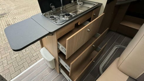 luxury Adria Twin 640 Supreme bus camper | Length beds | 165 hp