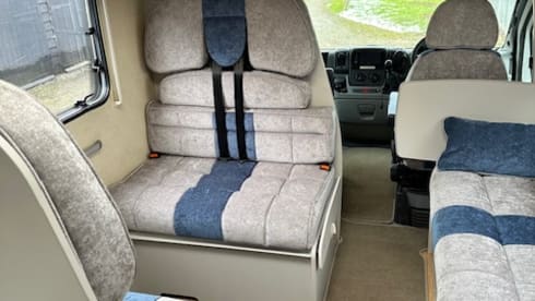 5 berth Ace Adventurer 635EK