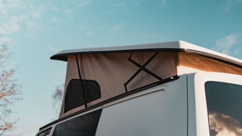 Bertie – 4 berth Volkswagen campervan from 2021