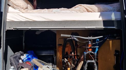 3 berth MWB Mercedes Sprinter from 2018