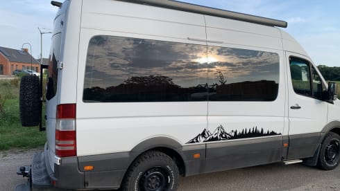 2p Mercedes-Benz bus from 2008