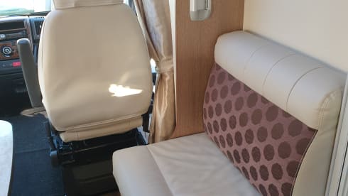 Complete 4 person family camper!