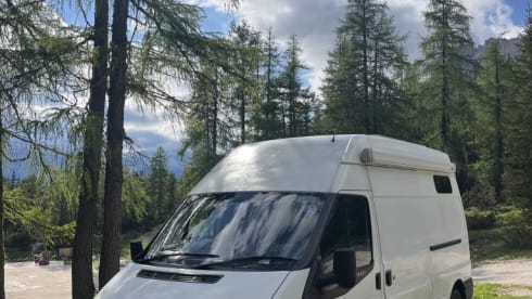 Bert – 2 Berth Transit Stealth Van, Cosy, Homely, Great Value