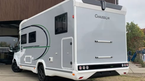 CamperCrush – 5p Chausson semi-integrated uit 2026
