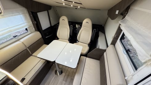 Luxury McLouis camper for 4 people 