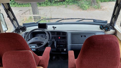 6p Hymer integrated from 1996