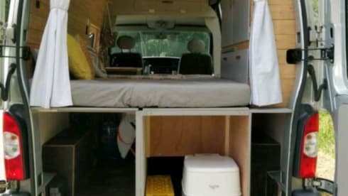 Freja – 2p Nissan campervan from 2005