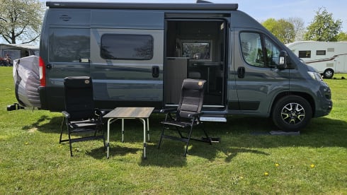 Carado CV 600 CamperVan 2p new 2024