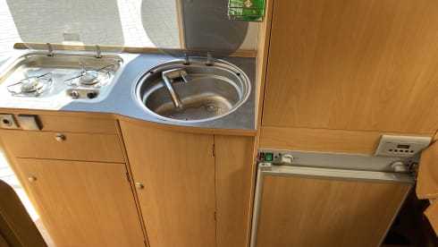 Adria twin – Tough modern bus camper