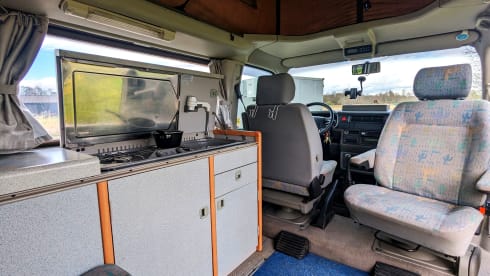 Nebula – VW campervan T4, 4 pers