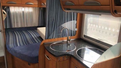 Tramp – Comfortable travel adventure for 2 people