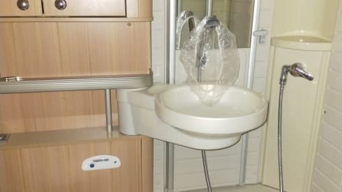 Ixeo Plus – 4p Bürstner semi-integrated uit 2012
