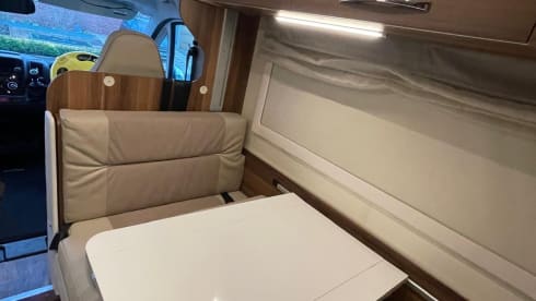 Dotty – 6 berth Fiat semi-integrated from 2016