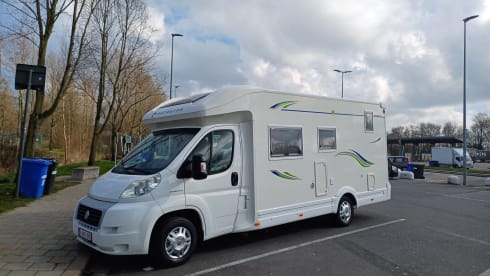 Leuke 5 persoons camper zonder blingbling.