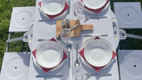 Lexi – 4 berth Vauxhall vivaro 