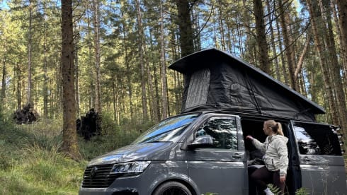 Christian – Volkswagen campervan met 4 slaapplaatsen vanaf 2026