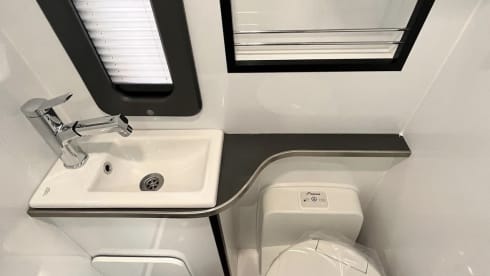 5 sterren camper :) – 4p Camper for real adventure enthusiasts