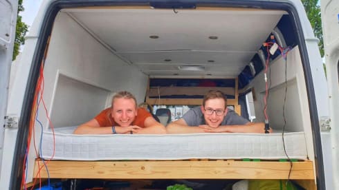 Helga – 2p Mercedes-Benz bus from 2005