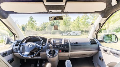 4p Volkswagen campervan from 2004
