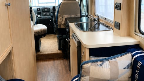 2 Berth,Low Mileage, Peugeot Boxer, Motorhome