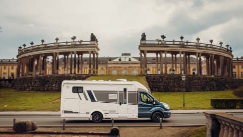 Nelly – Brand new 4-person Carado T447 (2025)