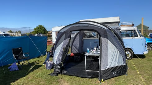 Bellathecamper – Bella - Classic Bay Window VW CamperVan in Showroom condition