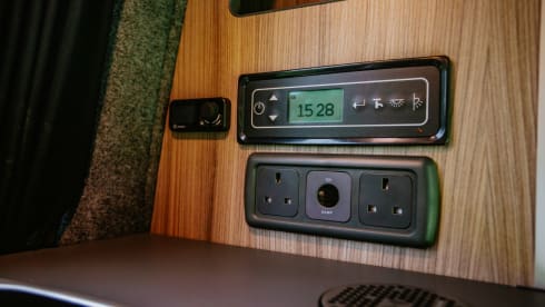 Tilly – VW Transporter Campervan