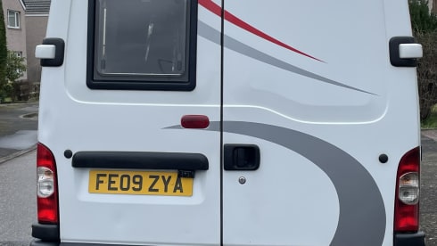Movano – 2 berth Vauxhall Movano campervan with many extras!