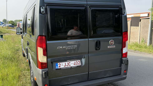 3p Pössl campervan uit 2017