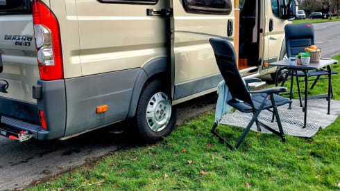 Camp Adventure  – 2p Hymer bus from 2013