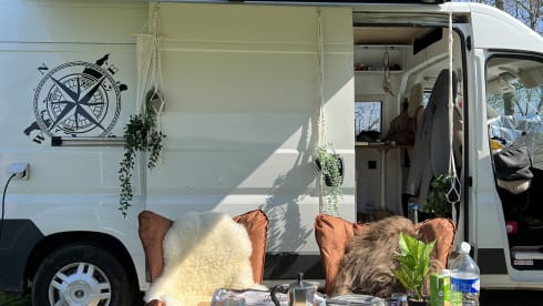 Gaia – Unique bohemia dream experience in hippie Ibiza 