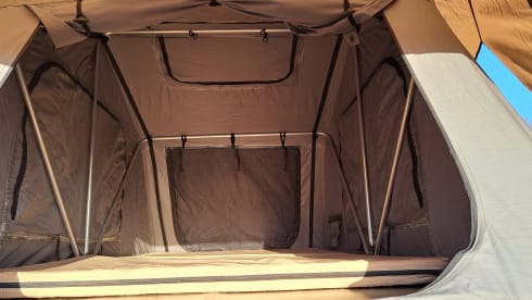 Avontuurlijke Defender 90 Land Rover met dak tent 2 persoons