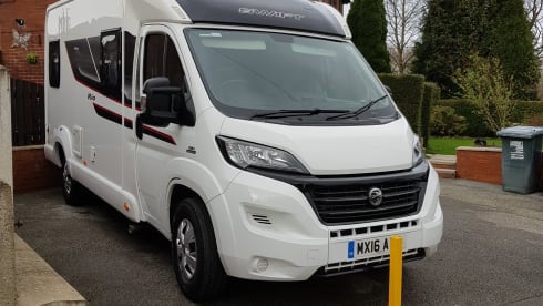 RIO – 4 berth Swift semi-integrated from 2016