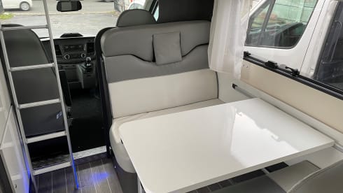 Rollerteam Zefiro 675 6 Berth Luxury Family Motorhome