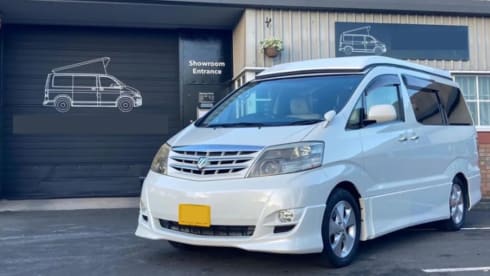 Luxuriöser Toyota Alphard Campervan