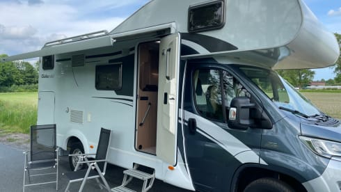 Glücksmobil – Family motorhome with 6 seats