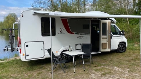 Luxurious & beautiful Bürstner 4 persons from 2019 ZGAN