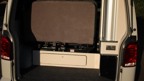 Colin – Our new high spec VW T6 Campervan who's keen to travel with you