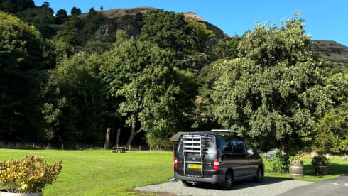 Matthews campervan  – 4 berth Toyota campervan 