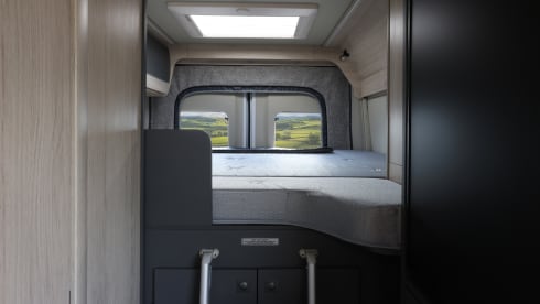 68 – Campervan Autotrail Expedition 68 a 4 posti letto, disponibile dal 2026.