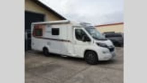 Peppi – Weinsberg CaraCompact 600 MF