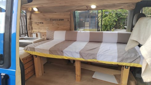 Daniiblanche  – Old van makes good broth!