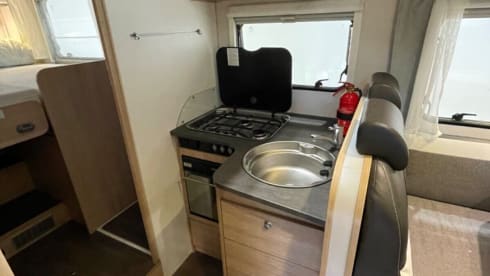 Ernie – 4 berth Sunlight T68 with end bedroom insurance included 