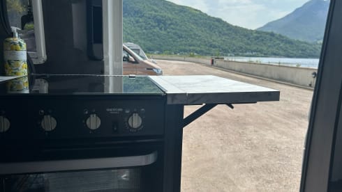 Holly – 2/3 berth Volkswagen campervan from 2023