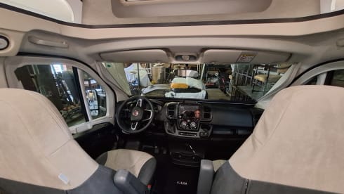  Fiat Sunliving 5-person for rent