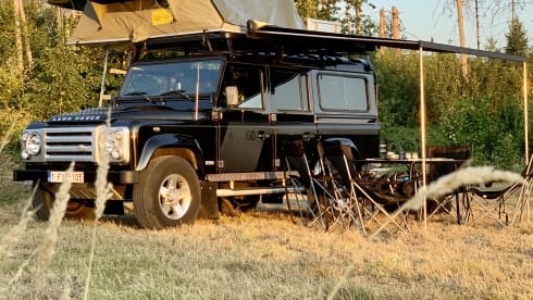 Defender 110 by Lowland Escapes