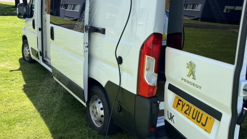 Otis – Peugeot-bus met 3 slaapplaatsen vanaf 2021